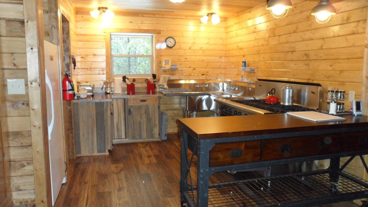 Sugar Loaf Lodge & Cabins Anaconda Buitenkant foto