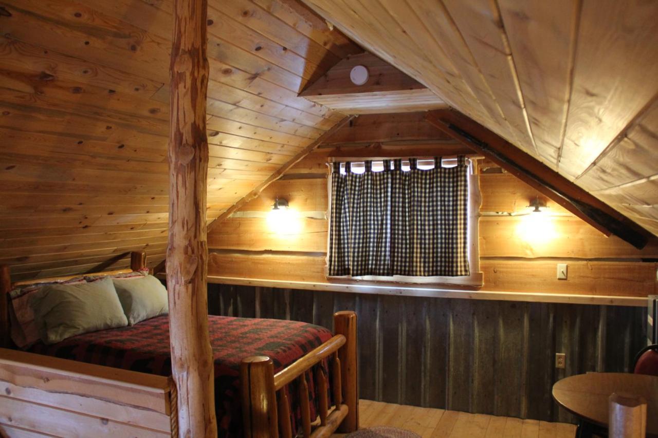 Sugar Loaf Lodge & Cabins Anaconda Buitenkant foto
